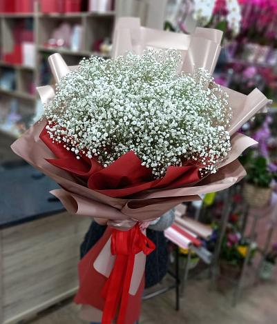 Букет цветов из: Гипсофила в Ржеве
