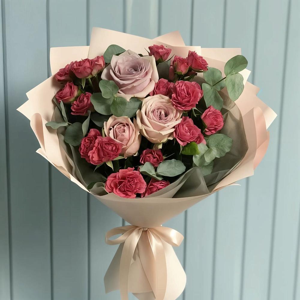 Букет цветов из: Гвоздики и Розы в Ржеве