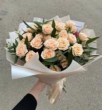 Букет Кремовые розы Латте в Ржеве