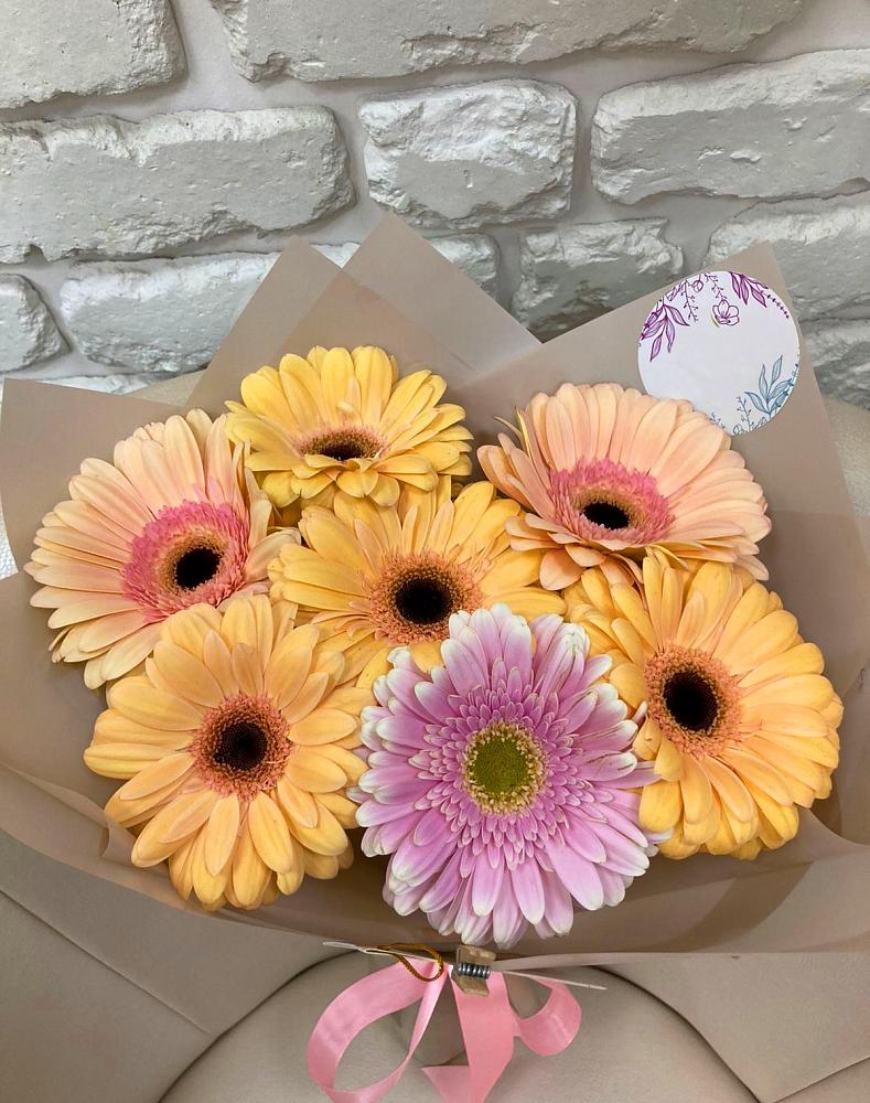 Букет цветов из: Герберы в Ржеве
