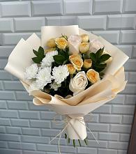 Букет цветов из:  Розы и Хризантемы в Ржеве