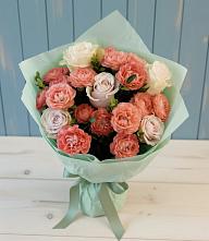 Букет цветов из:  Розы в Ржеве
