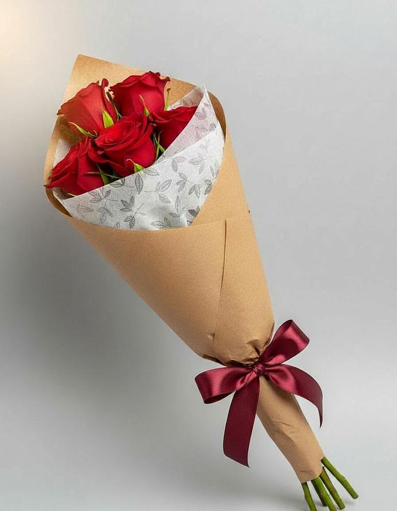 Букет цветов из: Розы в Ржеве