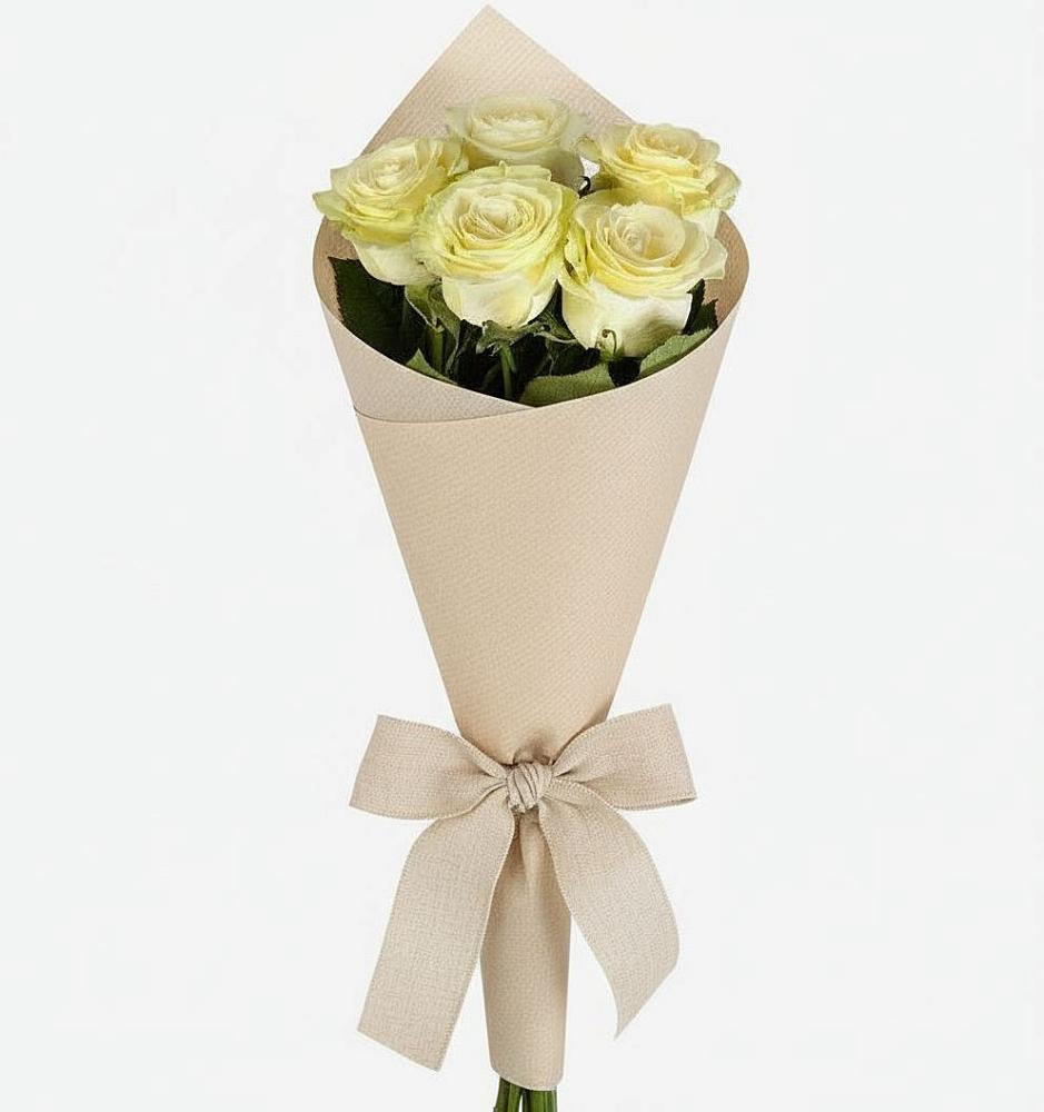 Букет цветов из: Розы в Ржеве