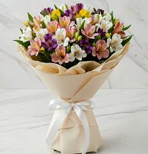 Букет цветов из:  Альстромерии в Ржеве