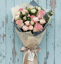 Букет цветов из:  Розы в Ржеве