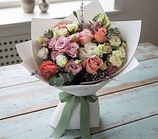 Букет цветов из:  Розы, Лизиантусы и Гвоздики #REPLACE_PRED# Ржеве