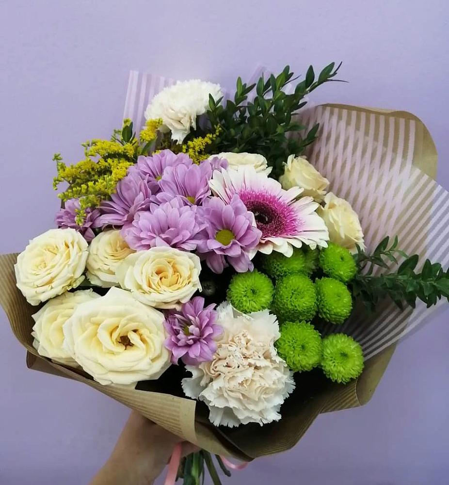 Букет цветов из: Хризантемы, Розы, Гвоздики и Герберы в Ржеве