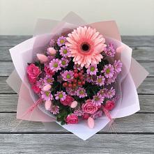 Букет цветов из:  Розы, Герберы и Хризантемы в Ржеве
