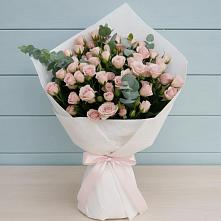 Букет цветов из:  Розы в Ржеве