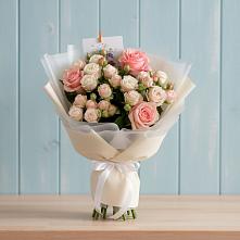 Букет цветов из:  Розы в Ржеве