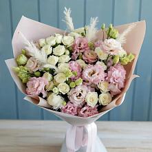 Букет цветов из:  Альстромерии и Розы в Ржеве